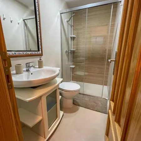 Yurena's Corner Apartment